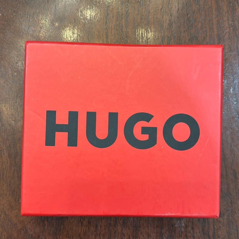 NIB Hugo Boss Men’s Black Wallet